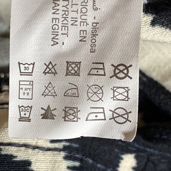 NWOT Zara Navy Blue/White Printed Midi Dress with Decorative Stitch. Size S. - Picture 10 of 10